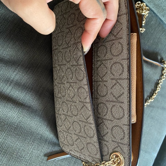 Calvin Klein Mini Purse. - Picture 5 of 5